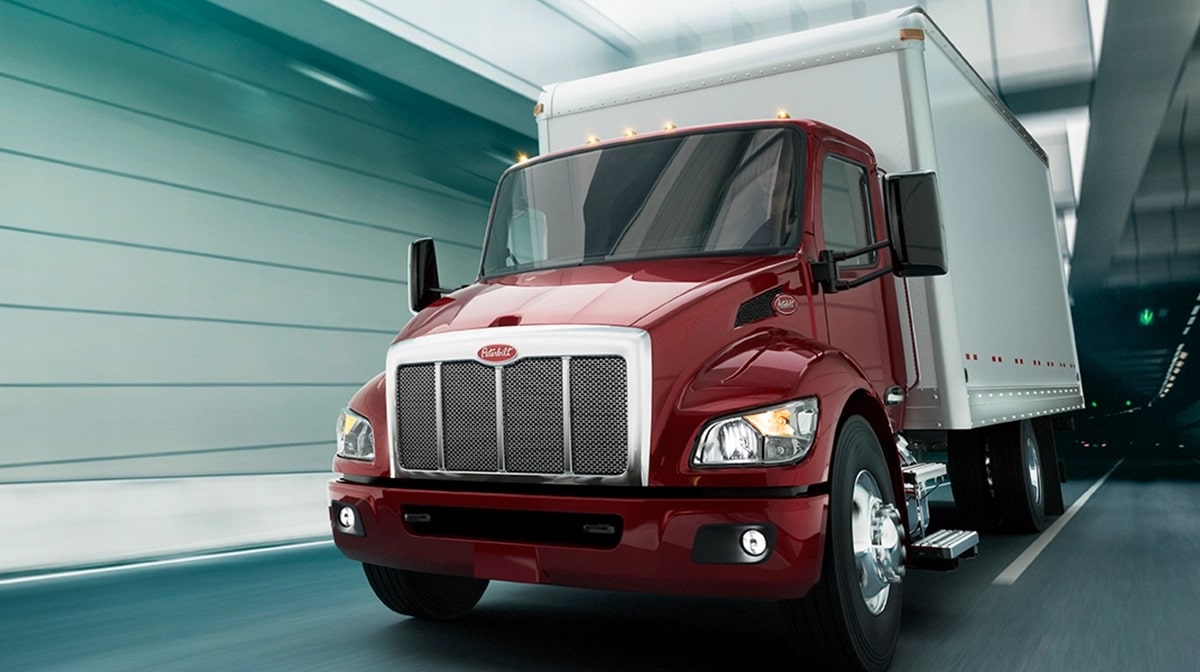 Peterbilt 536 Exterior